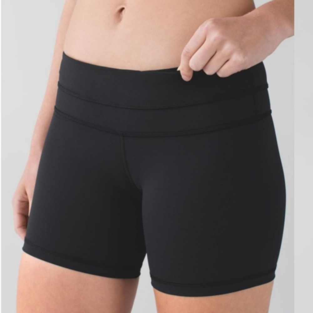 Lululemon Groove Shorts ll Biker